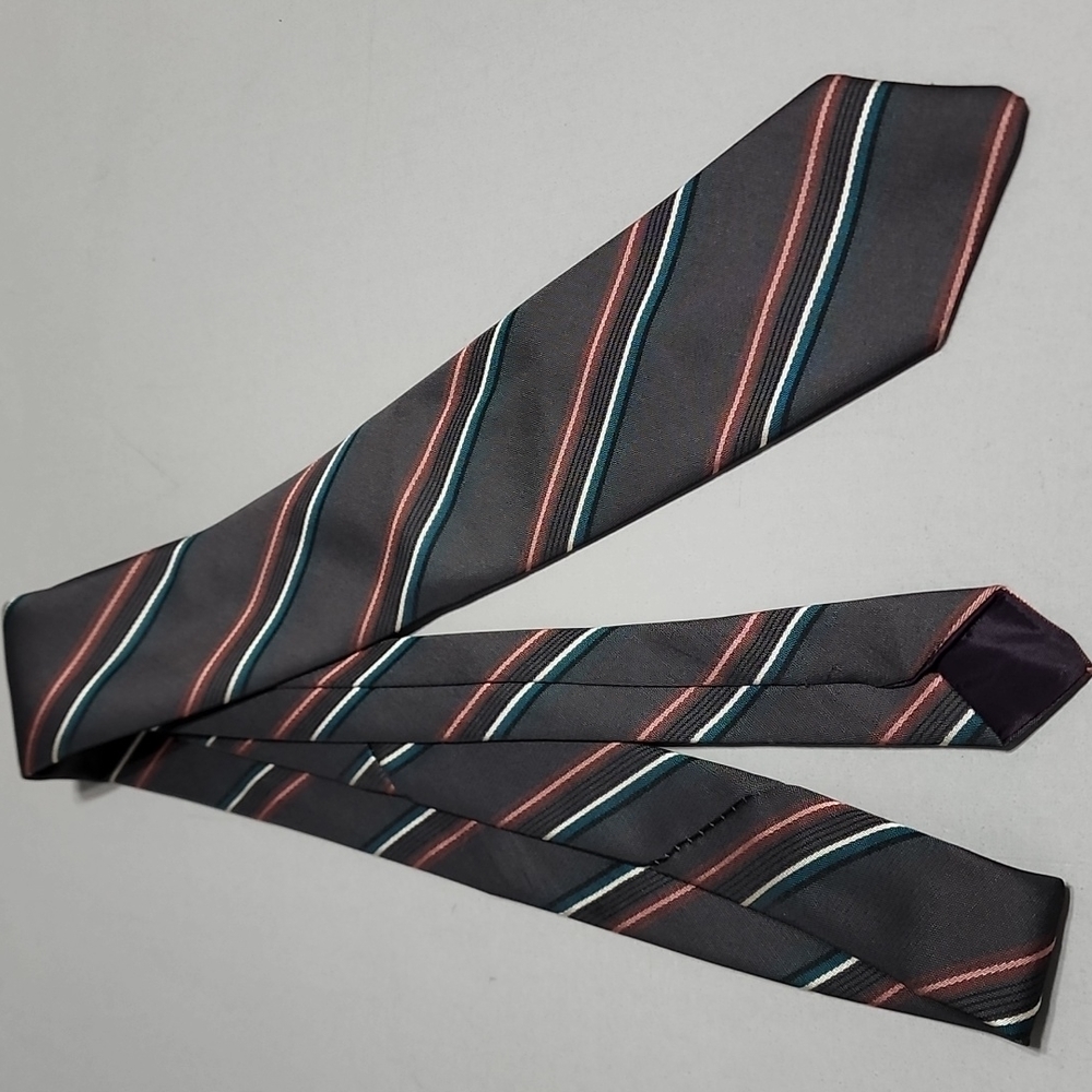 Royal Knight Tie